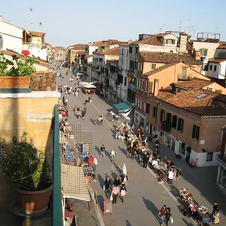 Ca' Delfina Holiday Home Venedig Zimmer foto