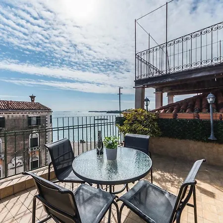Ca' Delfina Holiday Home Venedig Exterior foto